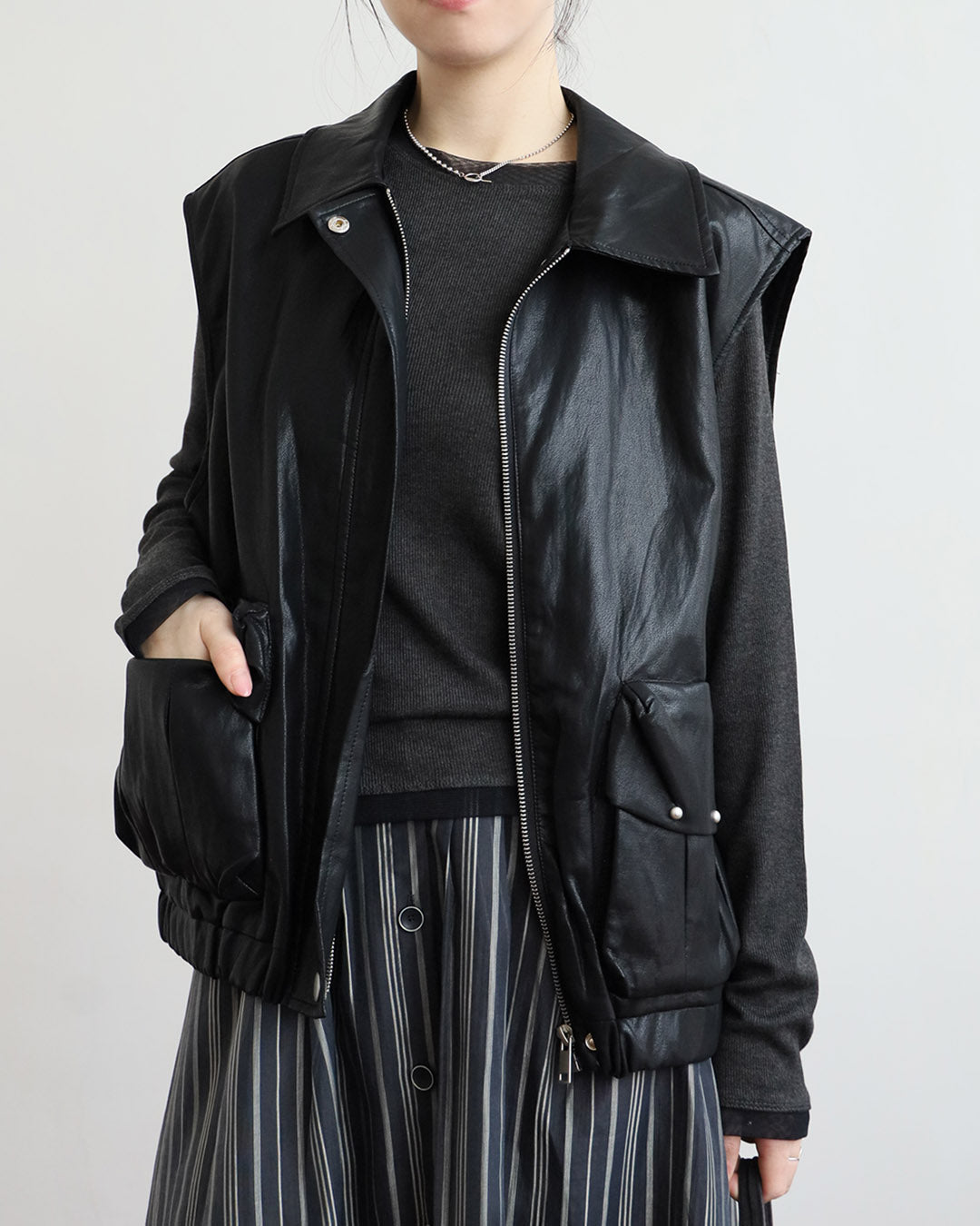 Mesh Trimmed Top (5 Colors)