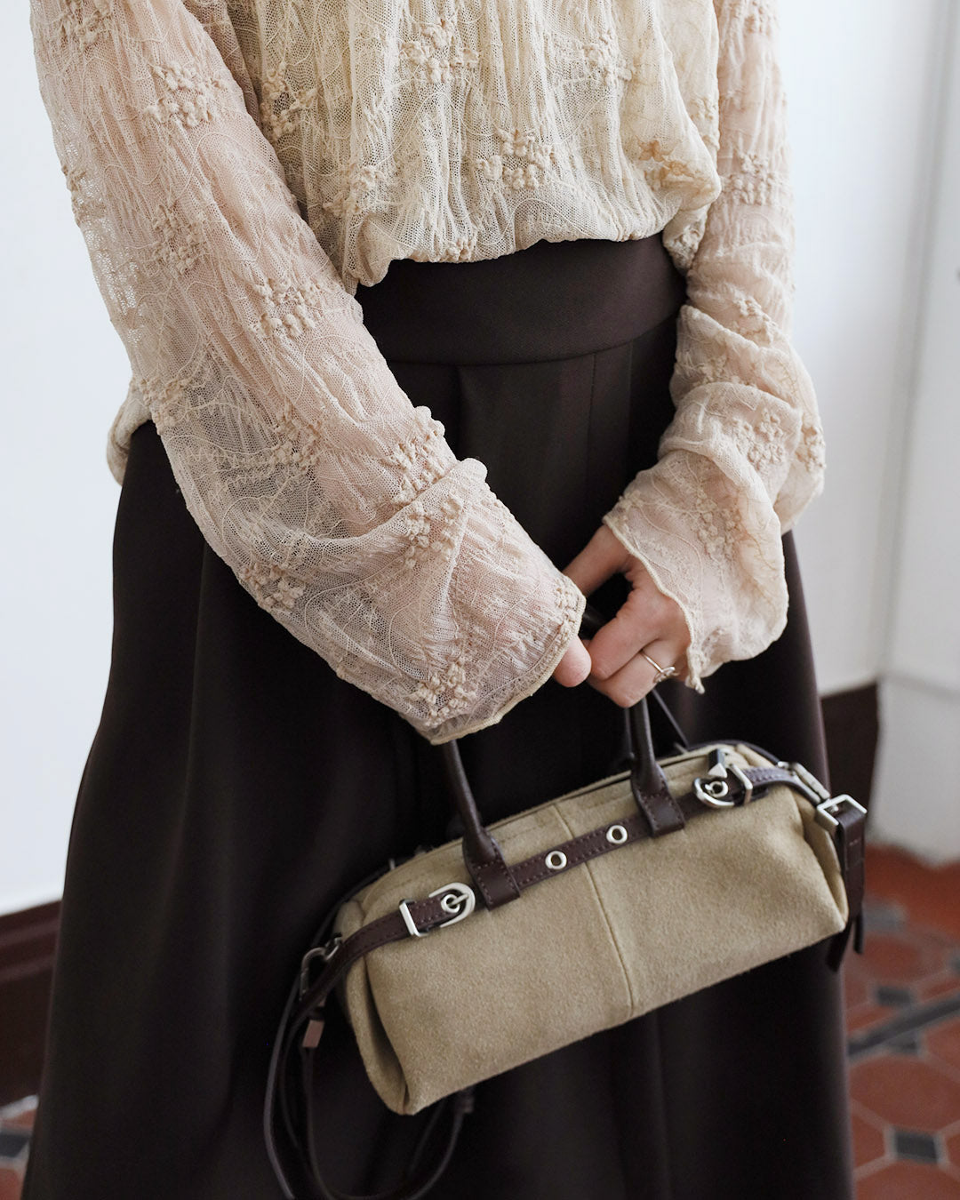 Crew Neck Lace Top (3 Colors)