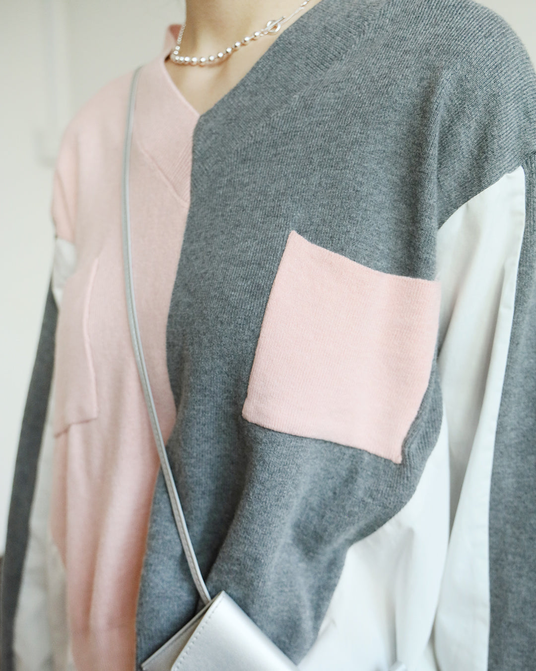 Color Block Knit Top w/ Shirt Back