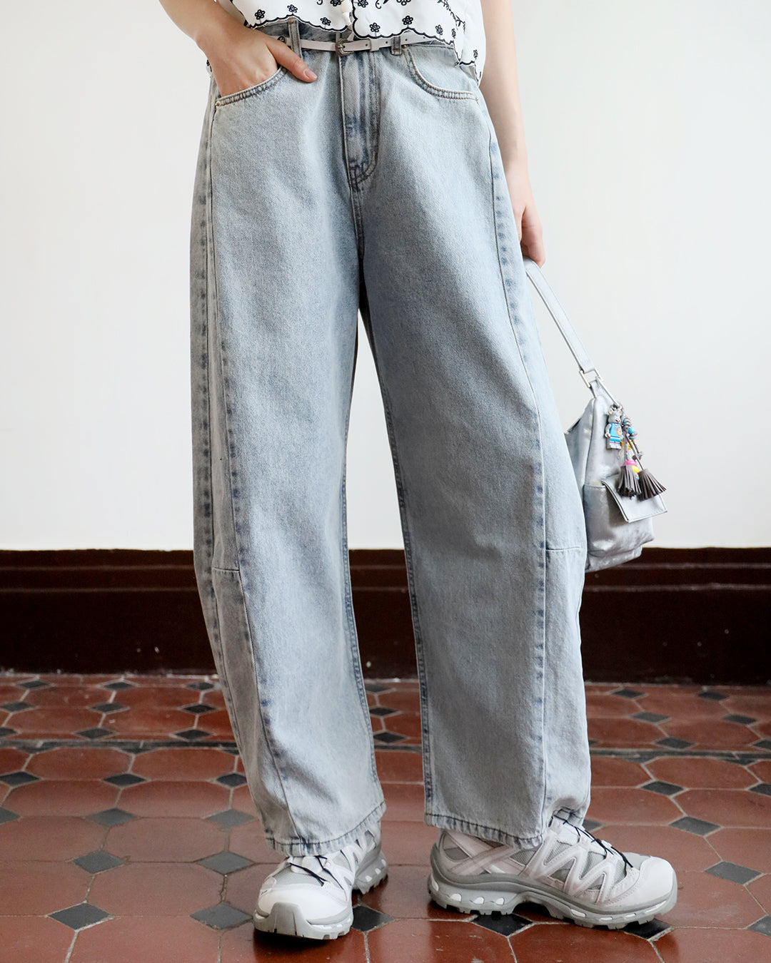 Barrel Leg Jeans (2 color | Size S-M)