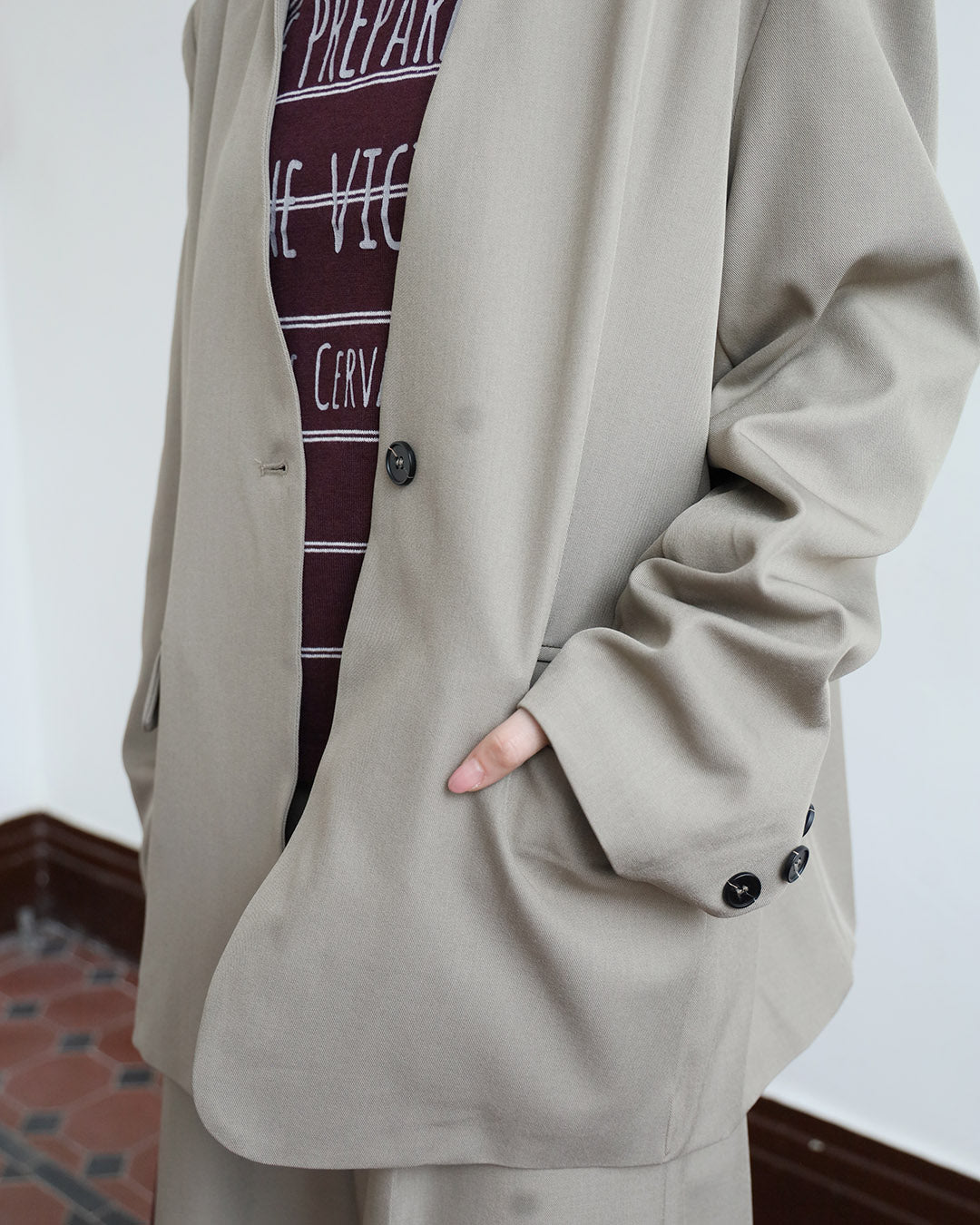 Collarless Blazer + Mid Length Shorts (set)