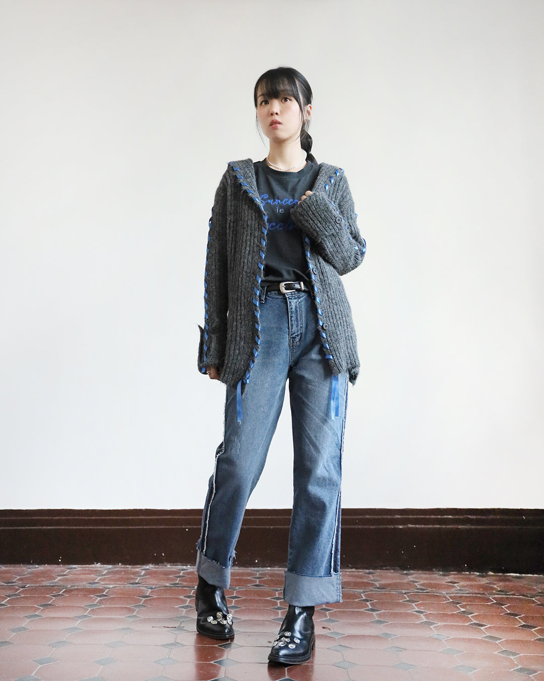 Straight Leg Patch Jeans (Size S-XL)