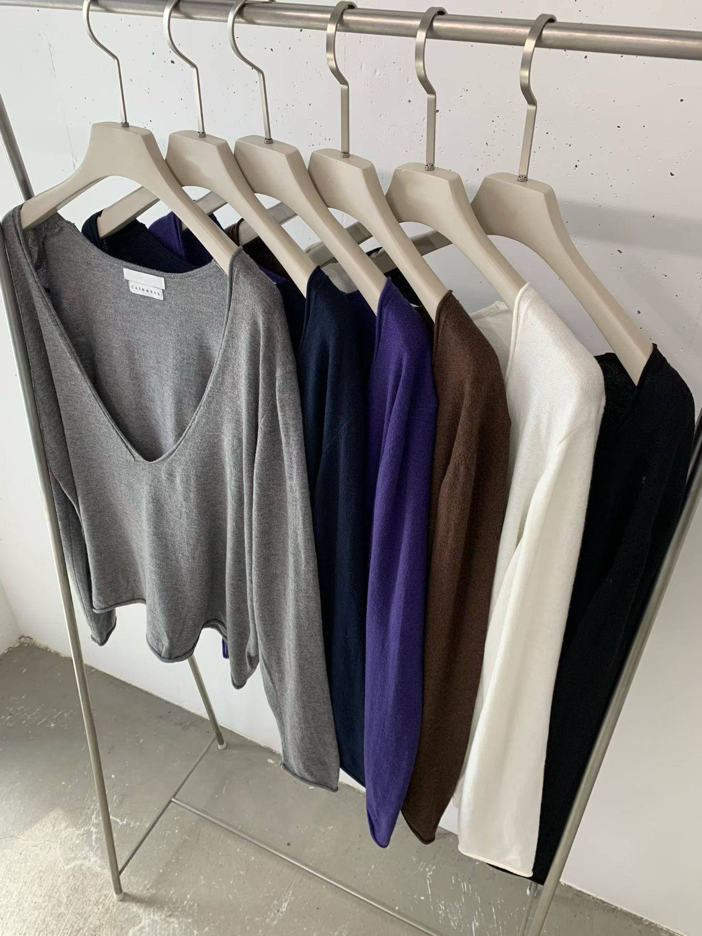 V-Neck Knitted Top (6 Colors)