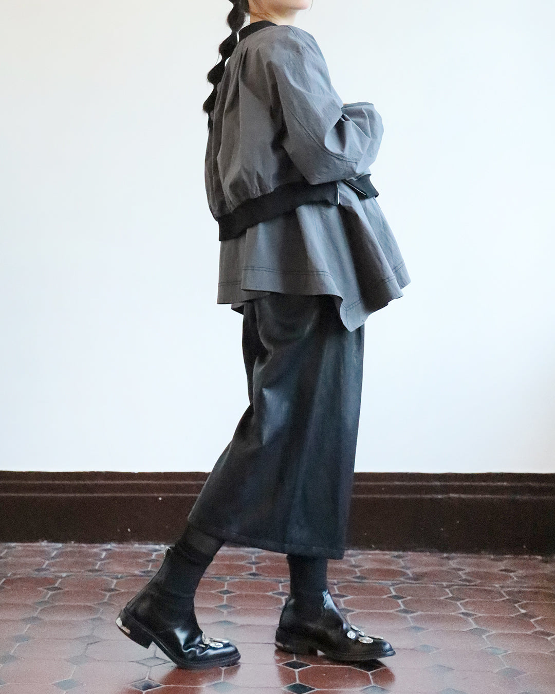 Faux Leather Crop Pants (2 Color)