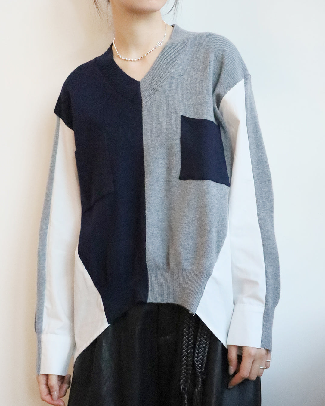 Color Block Knit Top w/ Shirt Back