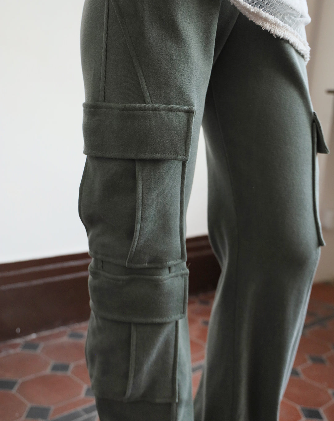 Cargo Flared Pants (2 color)
