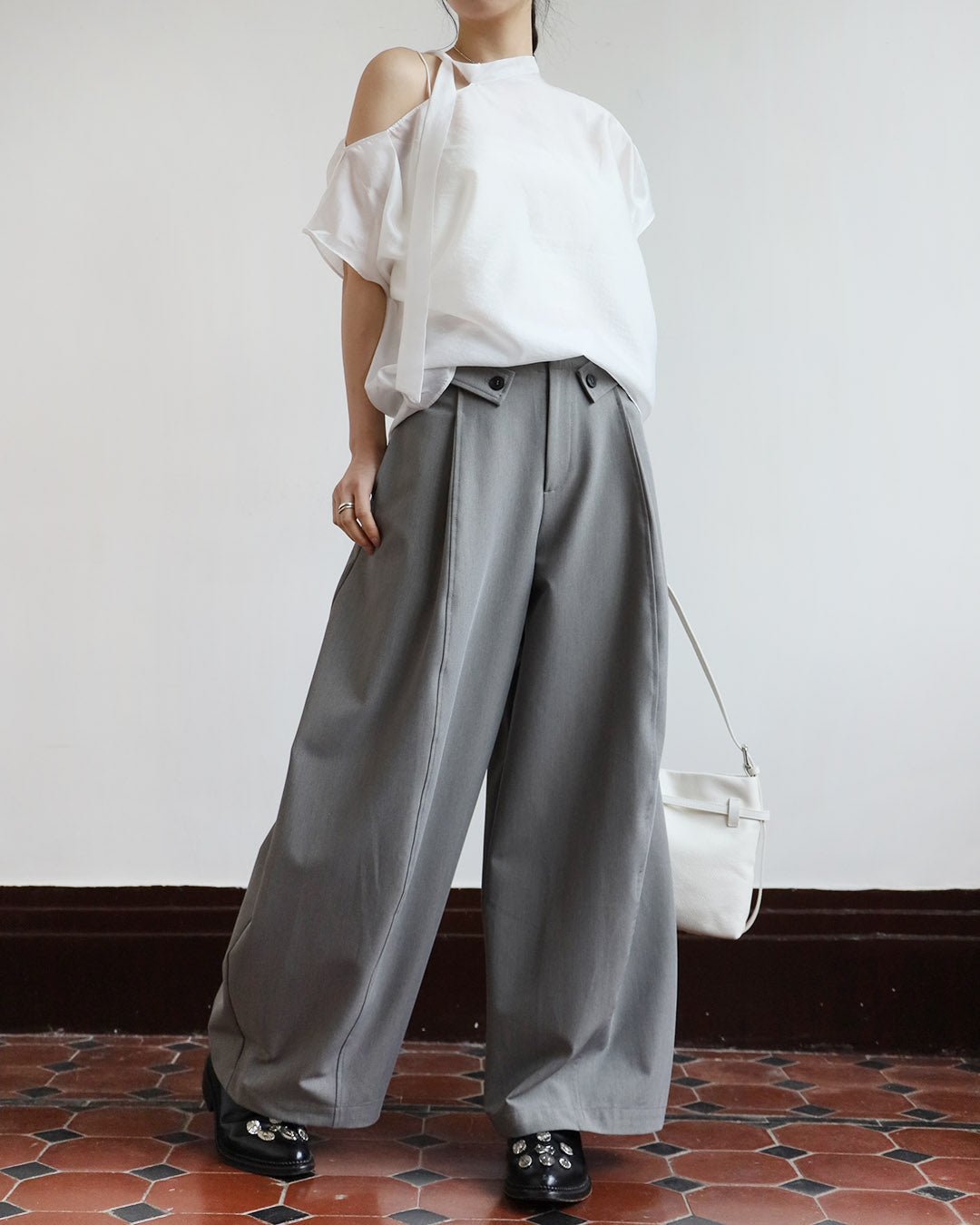 One Shoulder Tie Collar Top (2 colors)