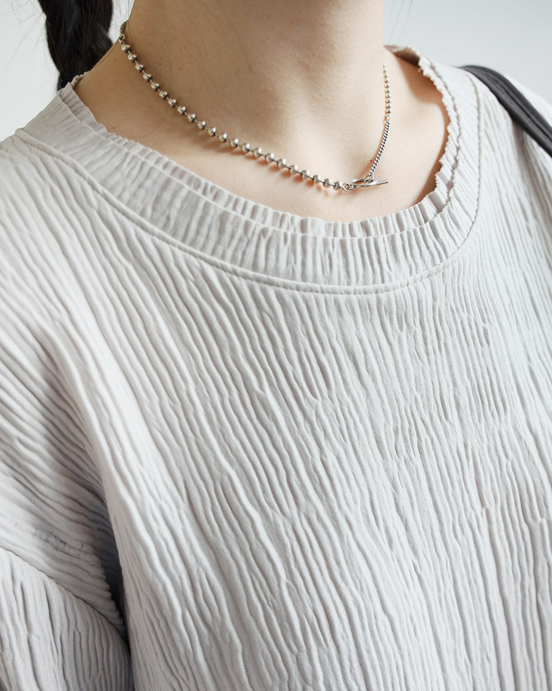 Ruffle Hem Pleated Top (2 Colors)