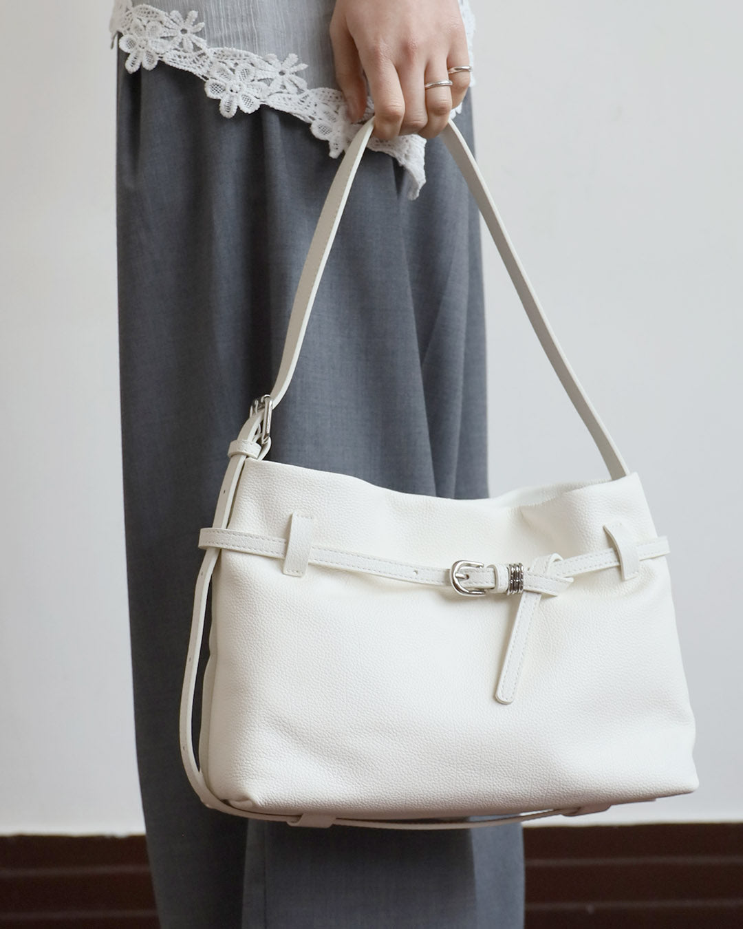 *Buckle Leather Bag (2 colors)
