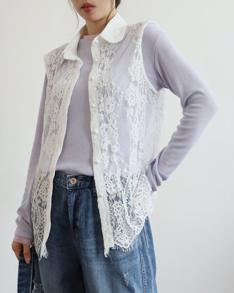Lace Sleeveless Shirt (2 colors)
