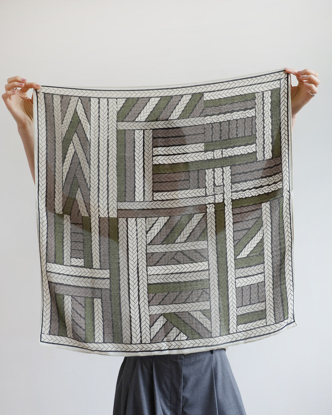 Luce Scarf