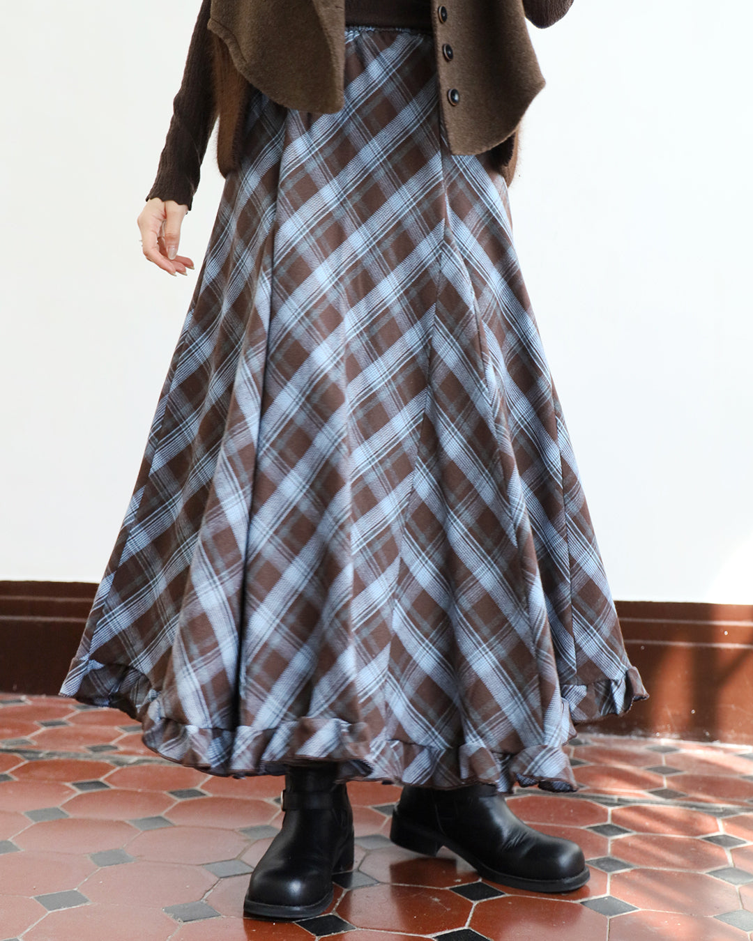 Ruffle Trimmed Checker Skirt (2 color)