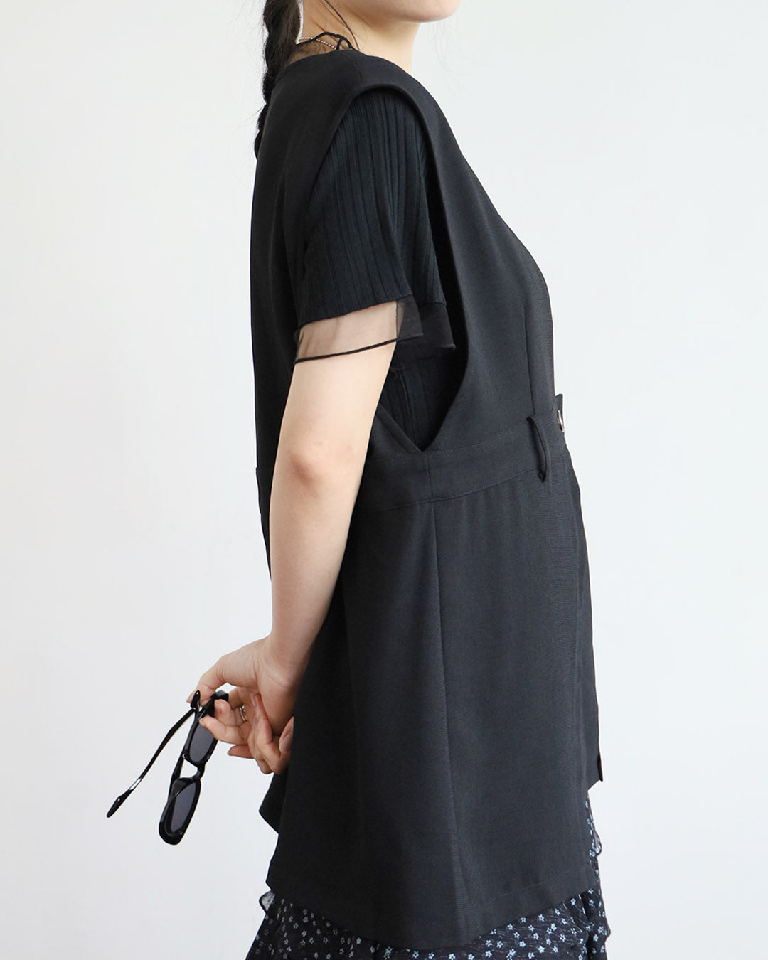 Japan Brand - Airy Buckle Waistcoat (2 Colors)