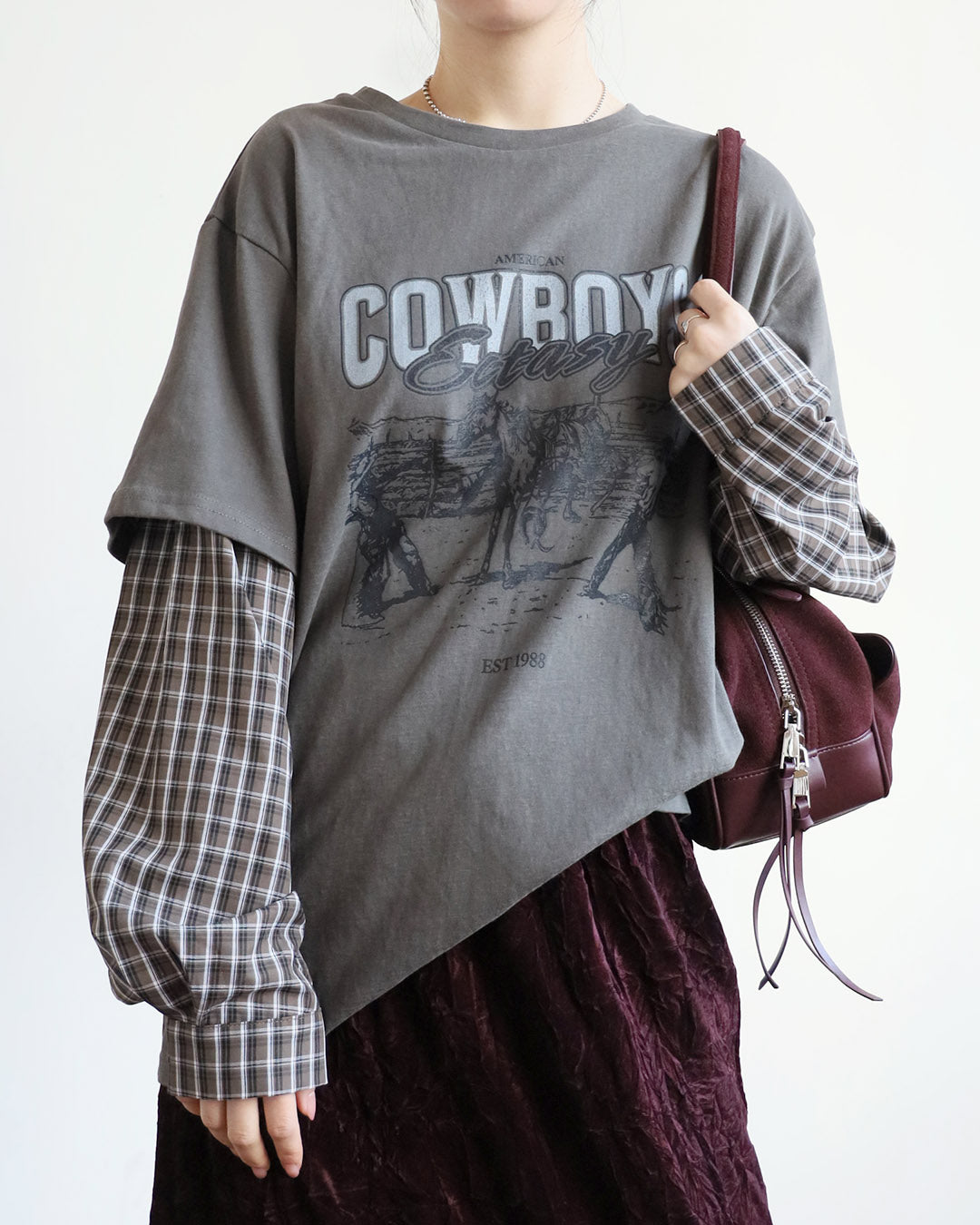 Printed Tee w/ Checker Sleeves (2 Colors)