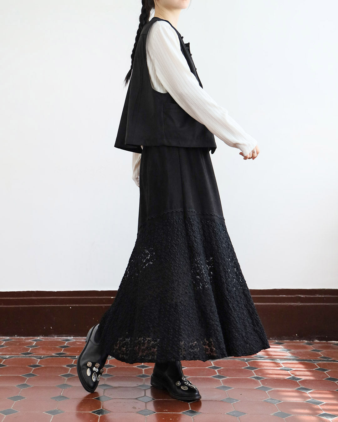 Faux Suede Lace Hem Skirt (2 Colors)