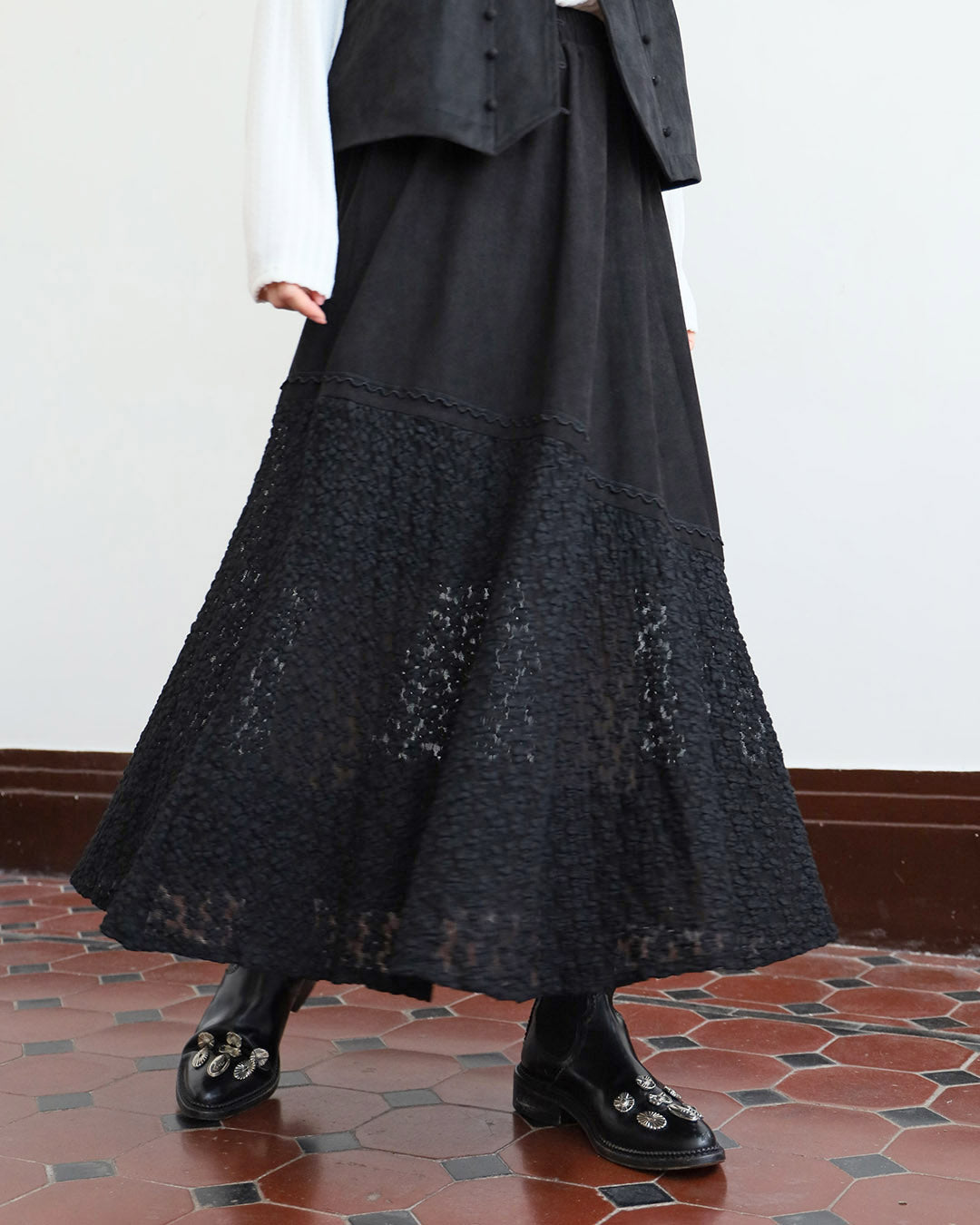 Faux Suede Lace Hem Skirt (2 Colors)