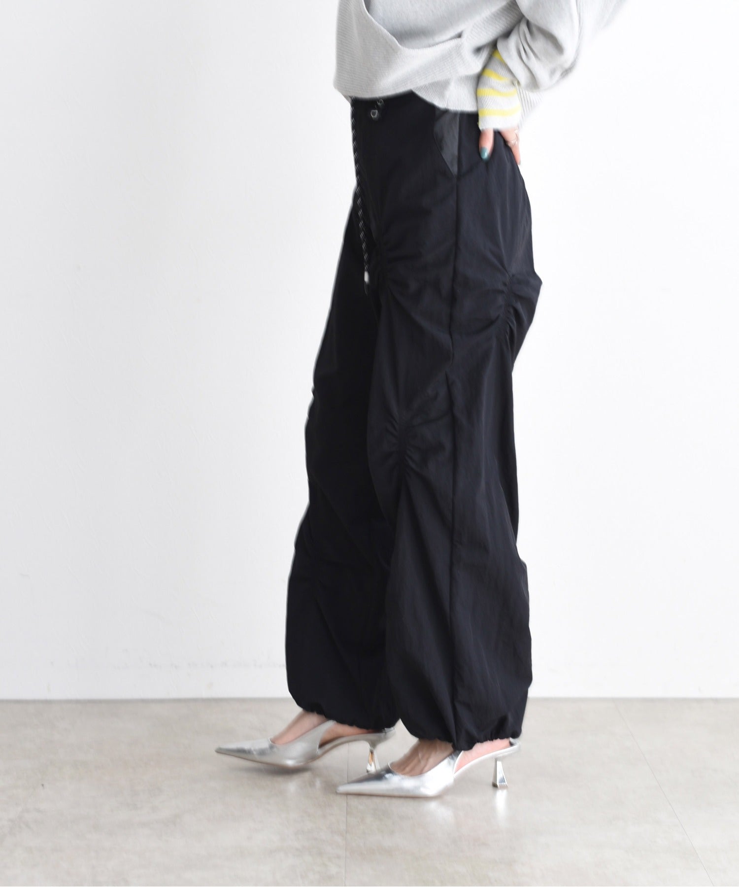 Ruched Details Pants (3 Color)