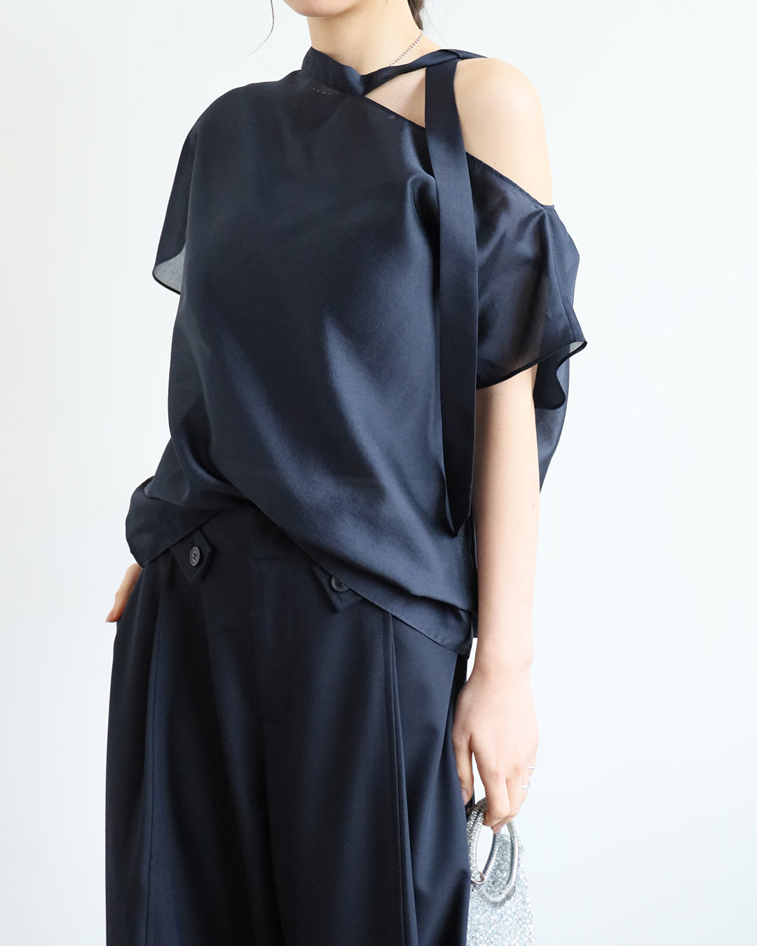 One Shoulder Tie Collar Top (2 colors)