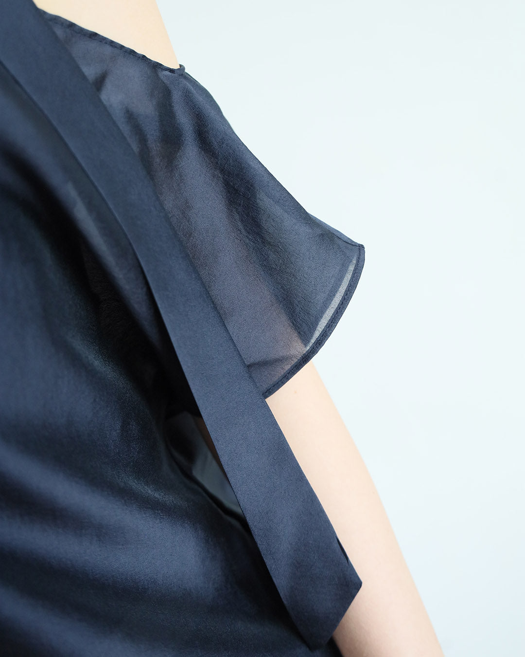 One Shoulder Tie Collar Top (2 colors)