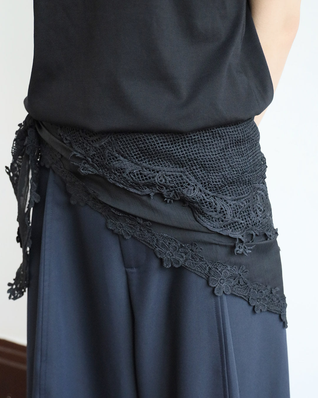 Basic Tee w/ Embroidery Scarf (3 Colors)