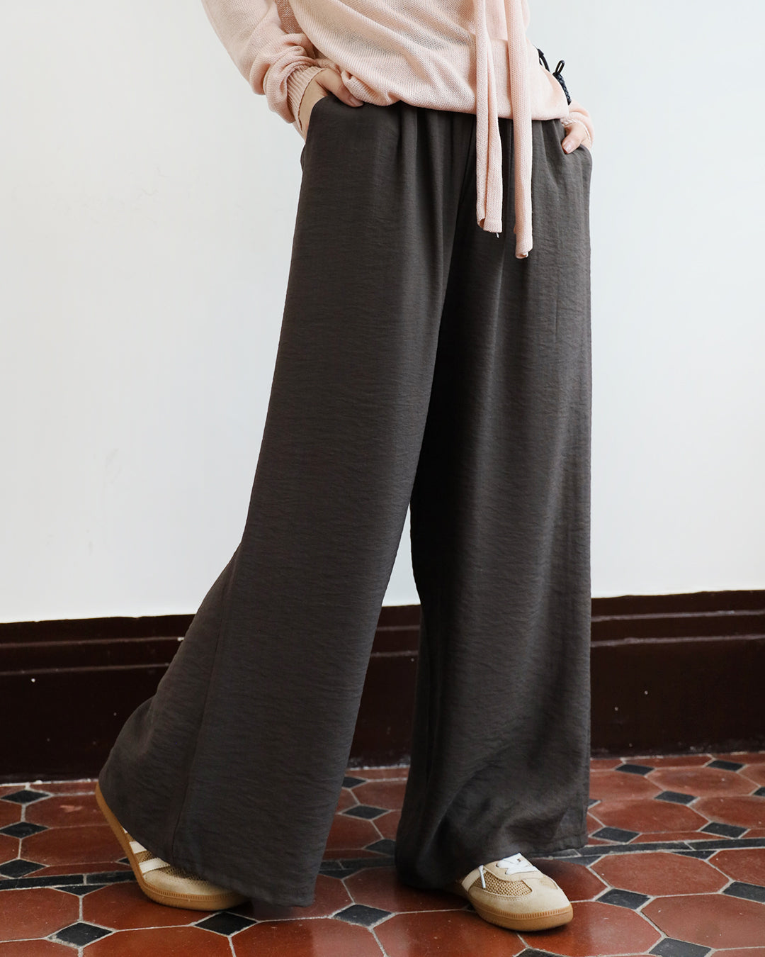 Summer Relaxed Pants (2 colors)