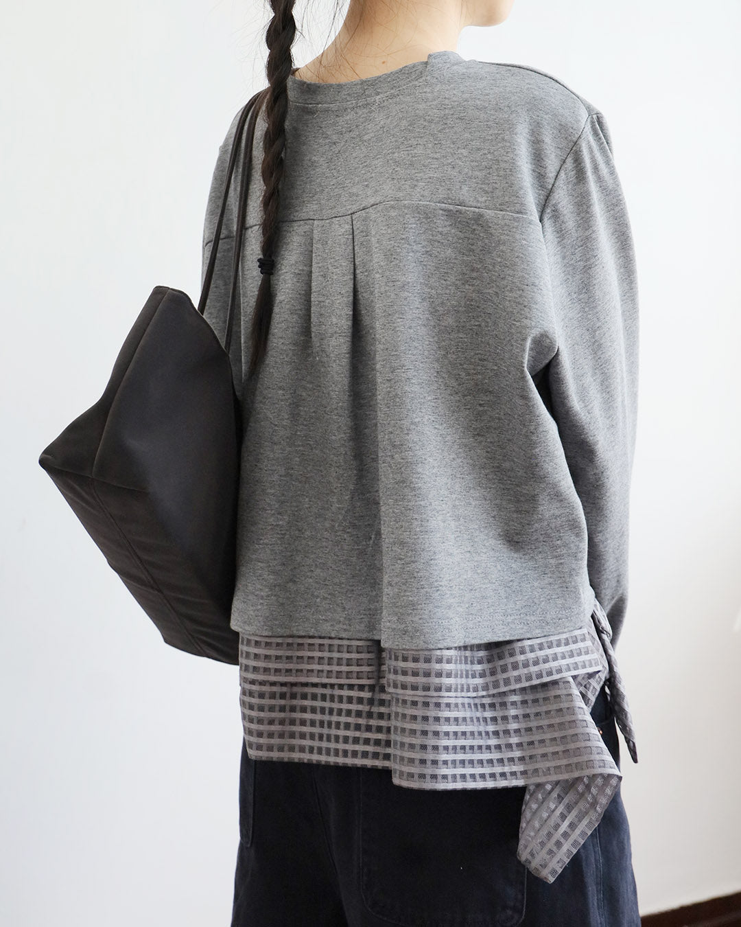 Checker Mesh Hem Sweatshirt (2 Colors)