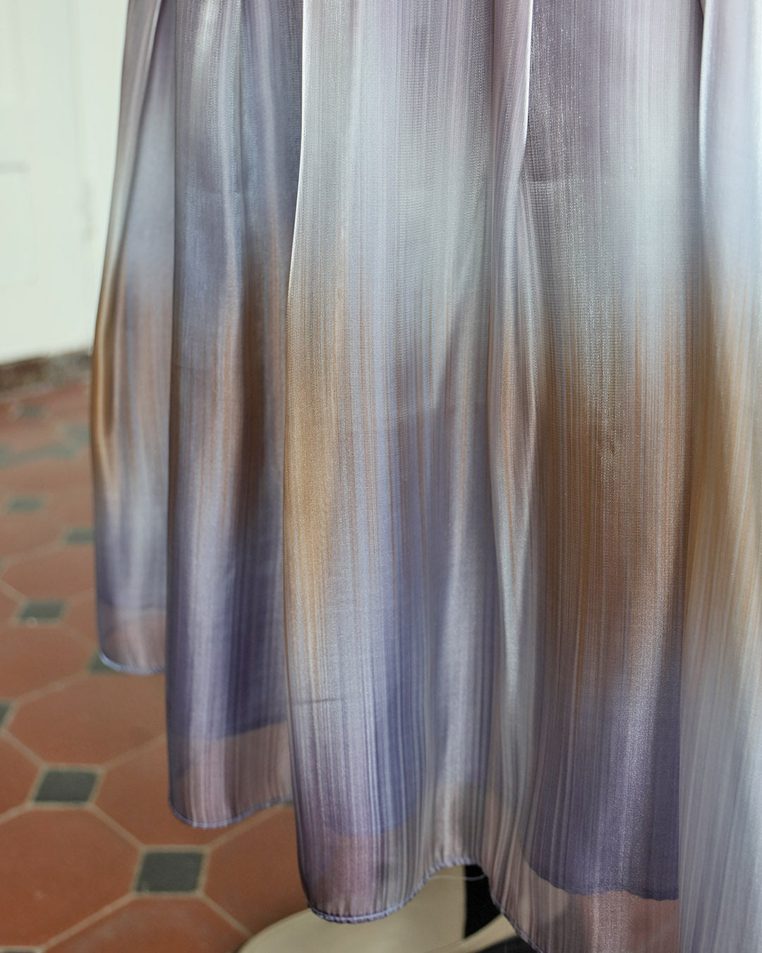 Silky Gradient Color Skirt