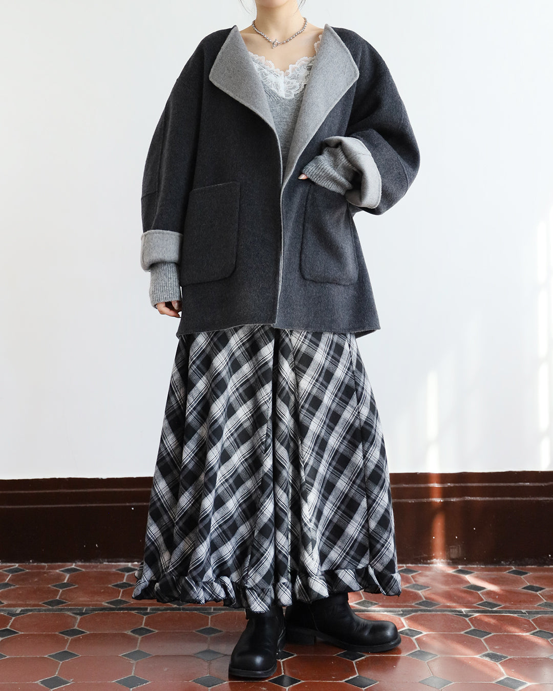 Ruffle Trimmed Checker Skirt (2 color)