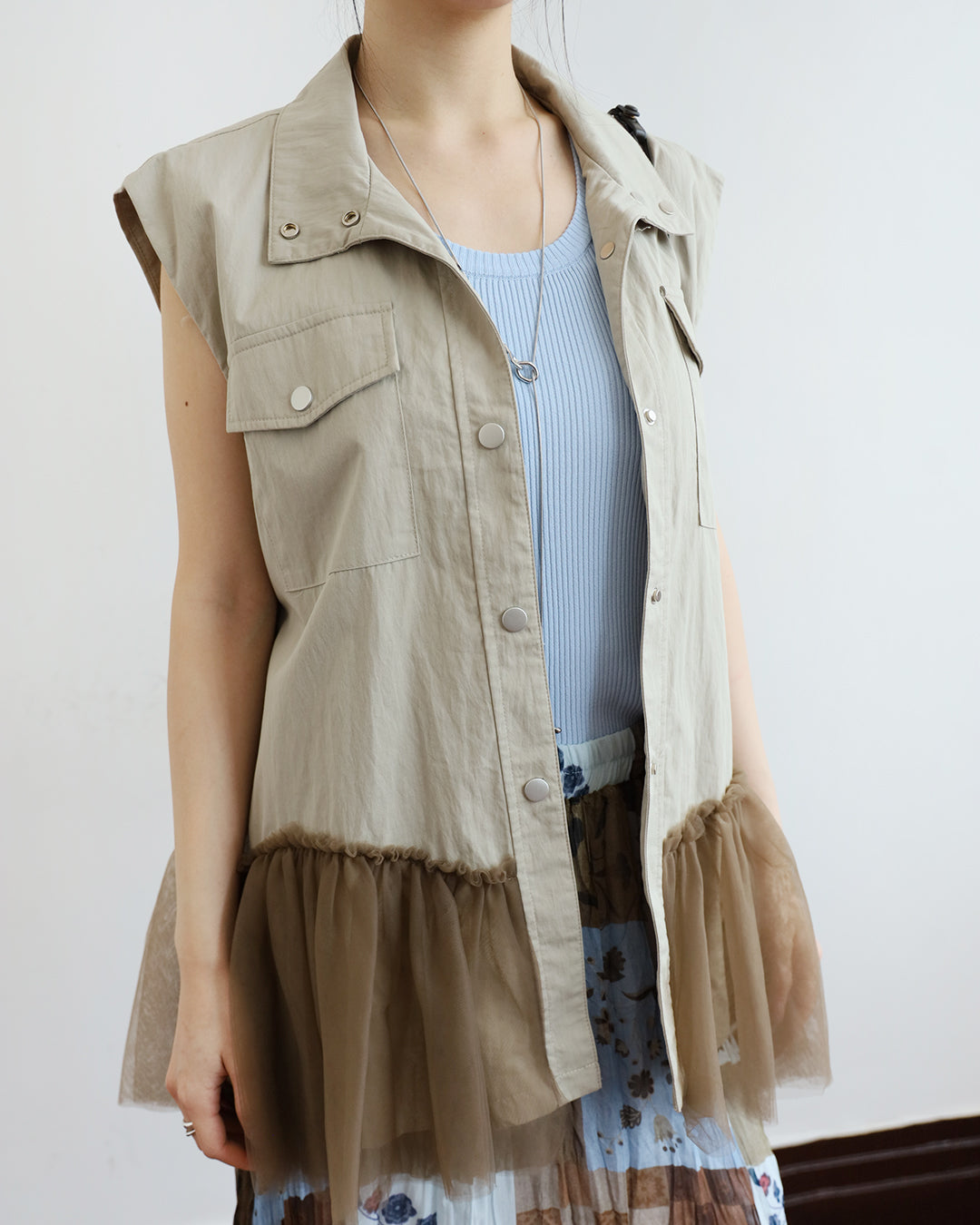 Mesh Hem Vest