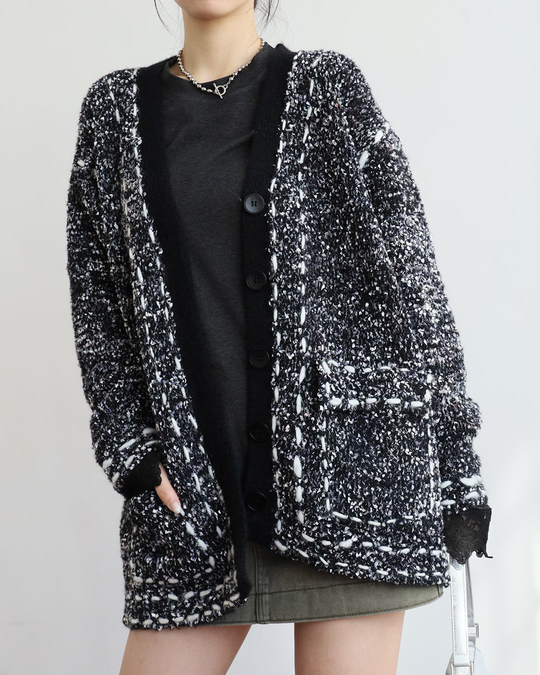 Contrast Stitch Pockets Cardigan (2 Colors)