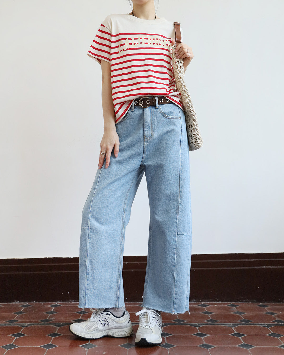 Cropped Barrel  Jeans (2 Colors | Size S - L)