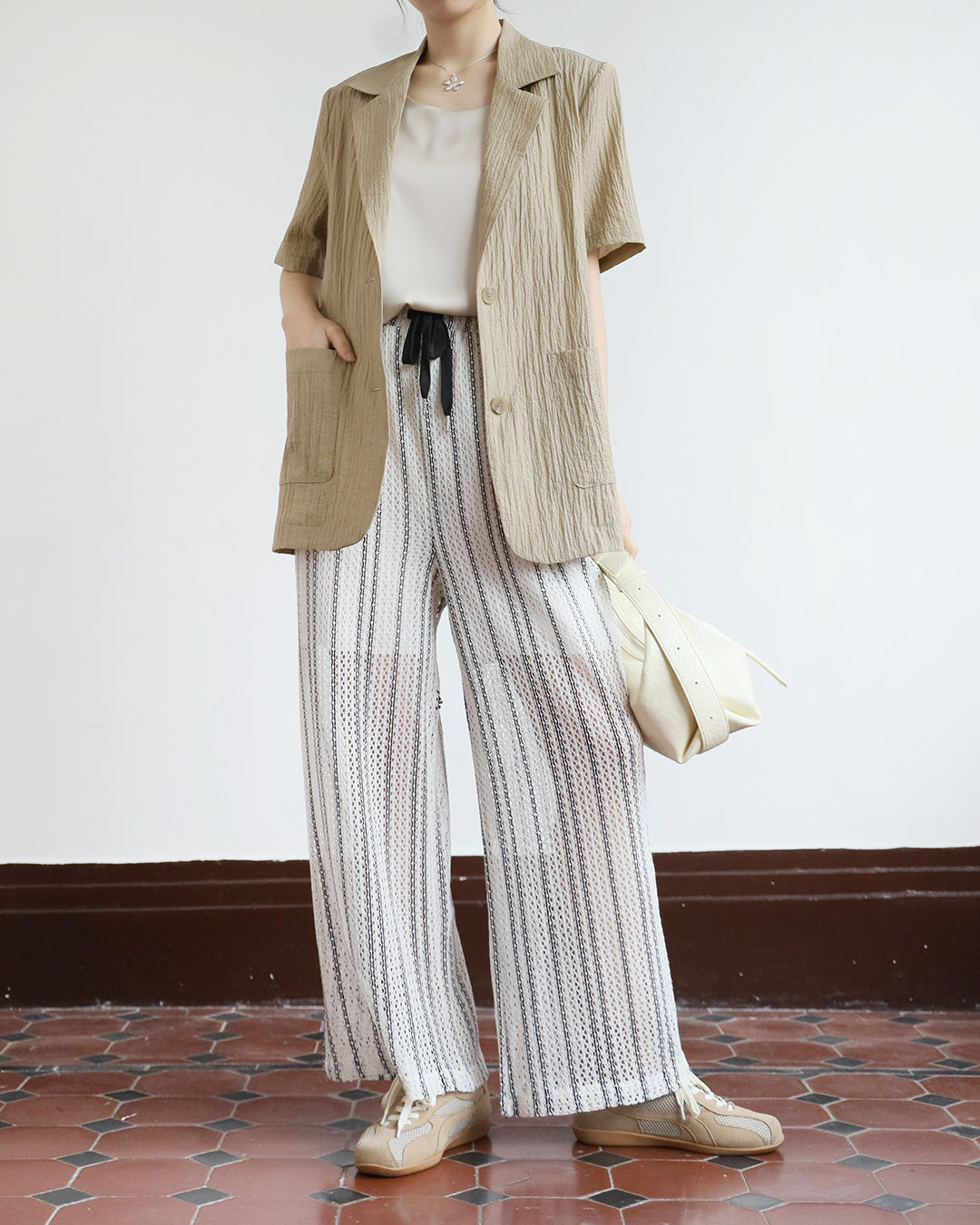 Crinkle Fabric Blazer (3 color)