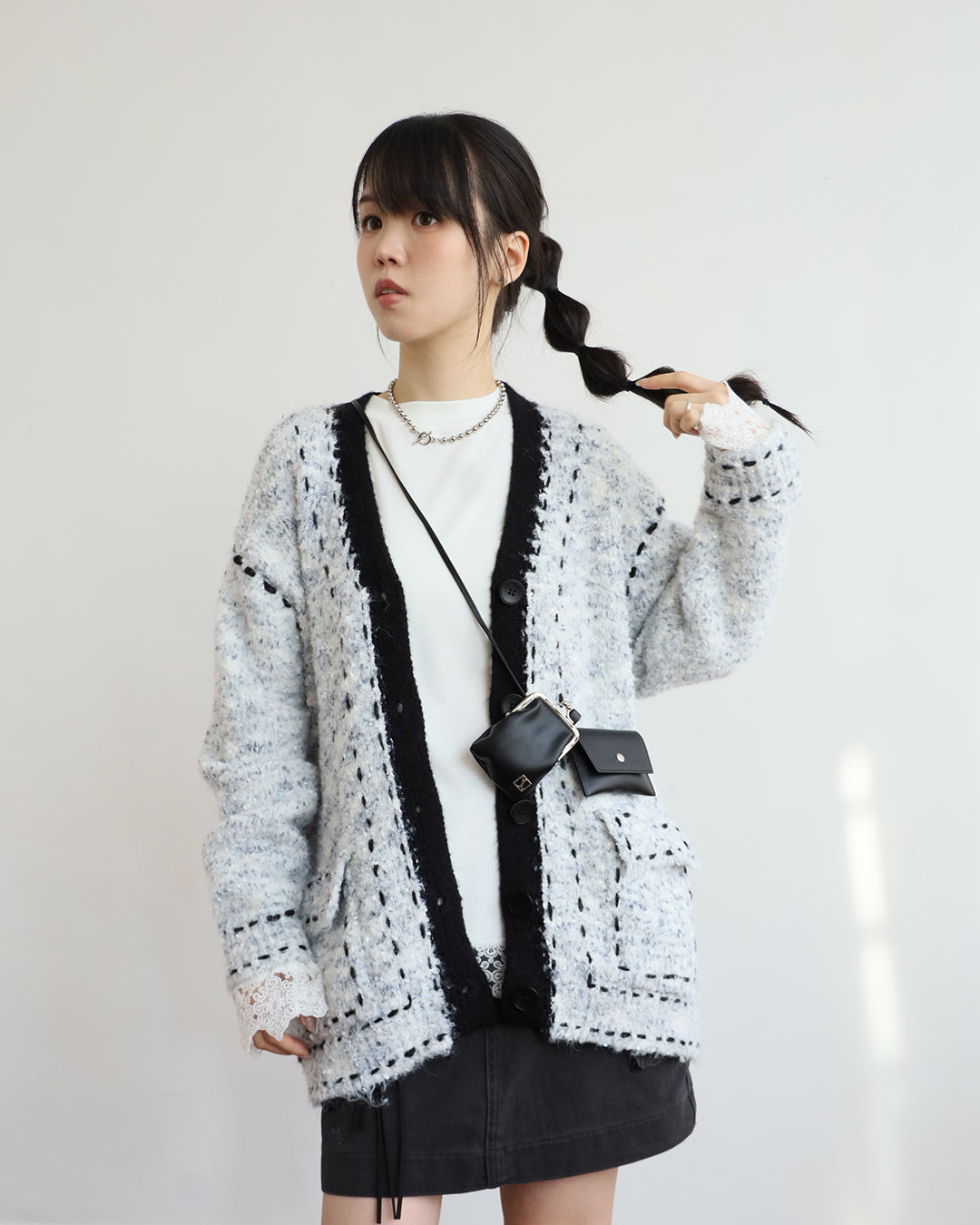 Contrast Stitch Pockets Cardigan (2 Colors)