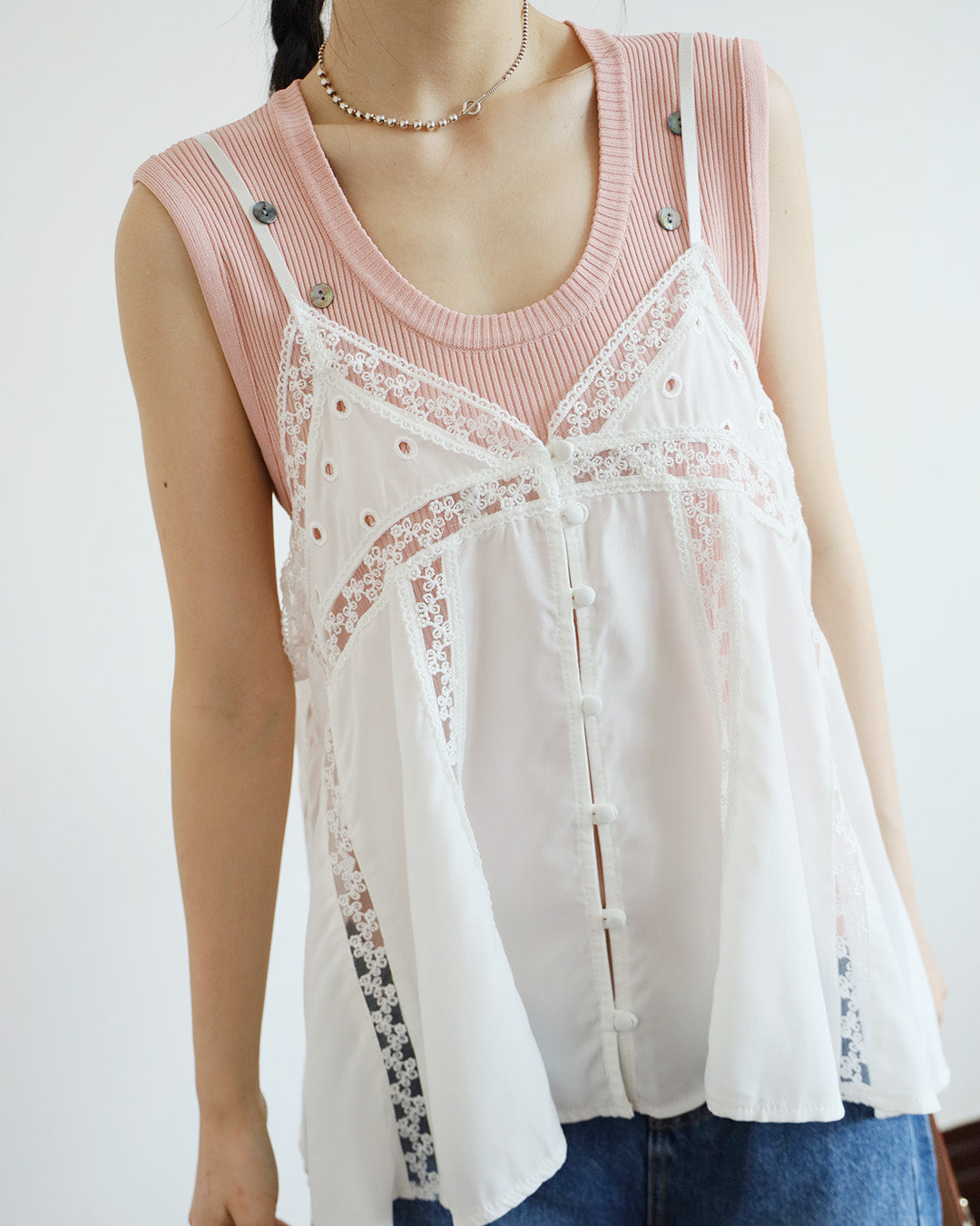 Lace Trim Eyelet Cami Top (2 Colors)
