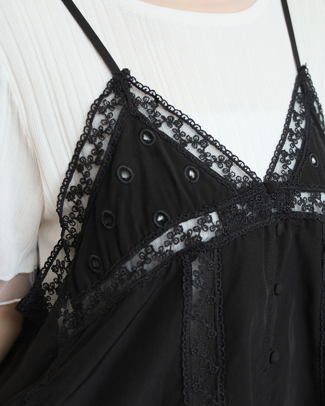 Lace Trim Eyelet Cami Top (2 Colors)