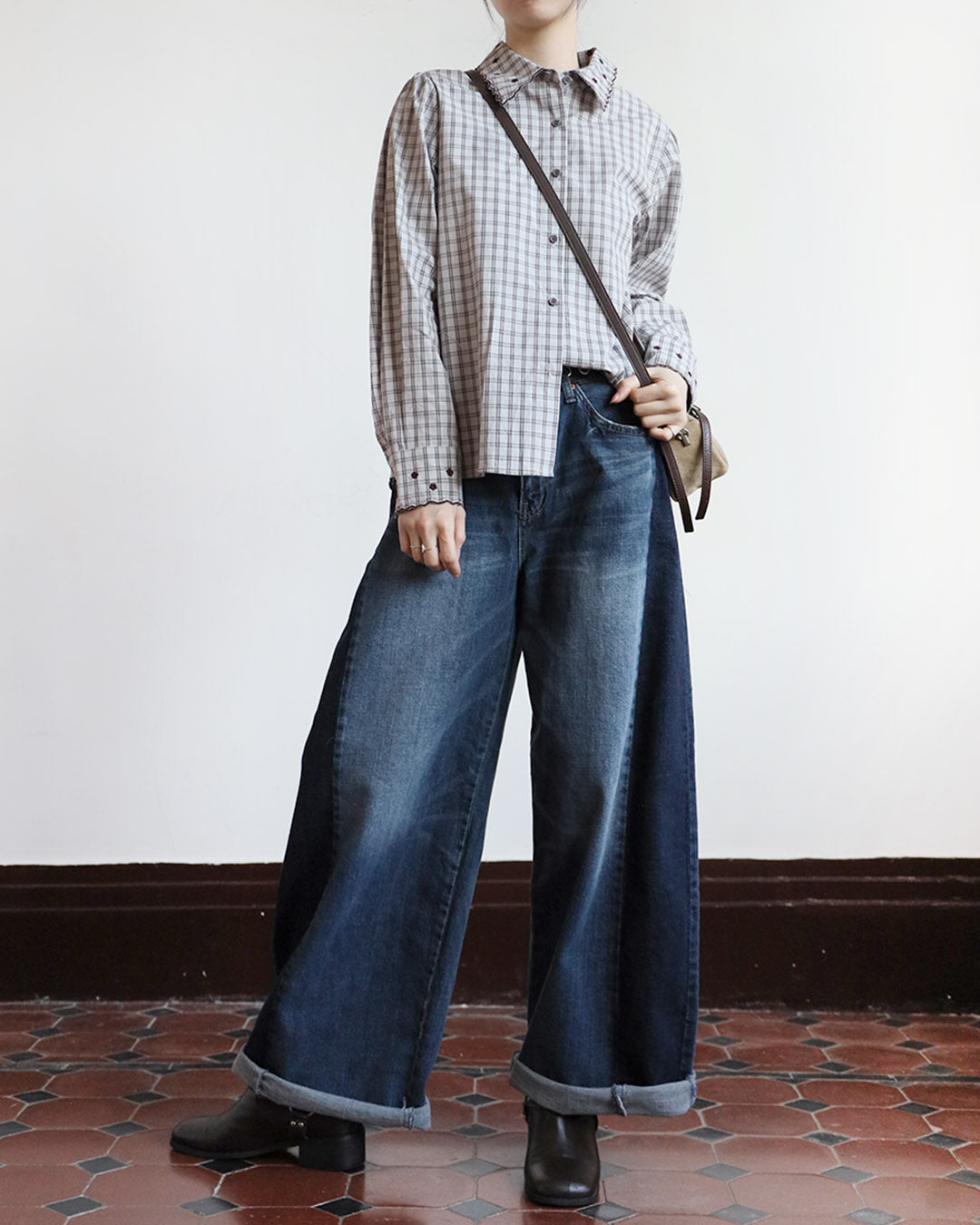 Embroidery Checker Shirt