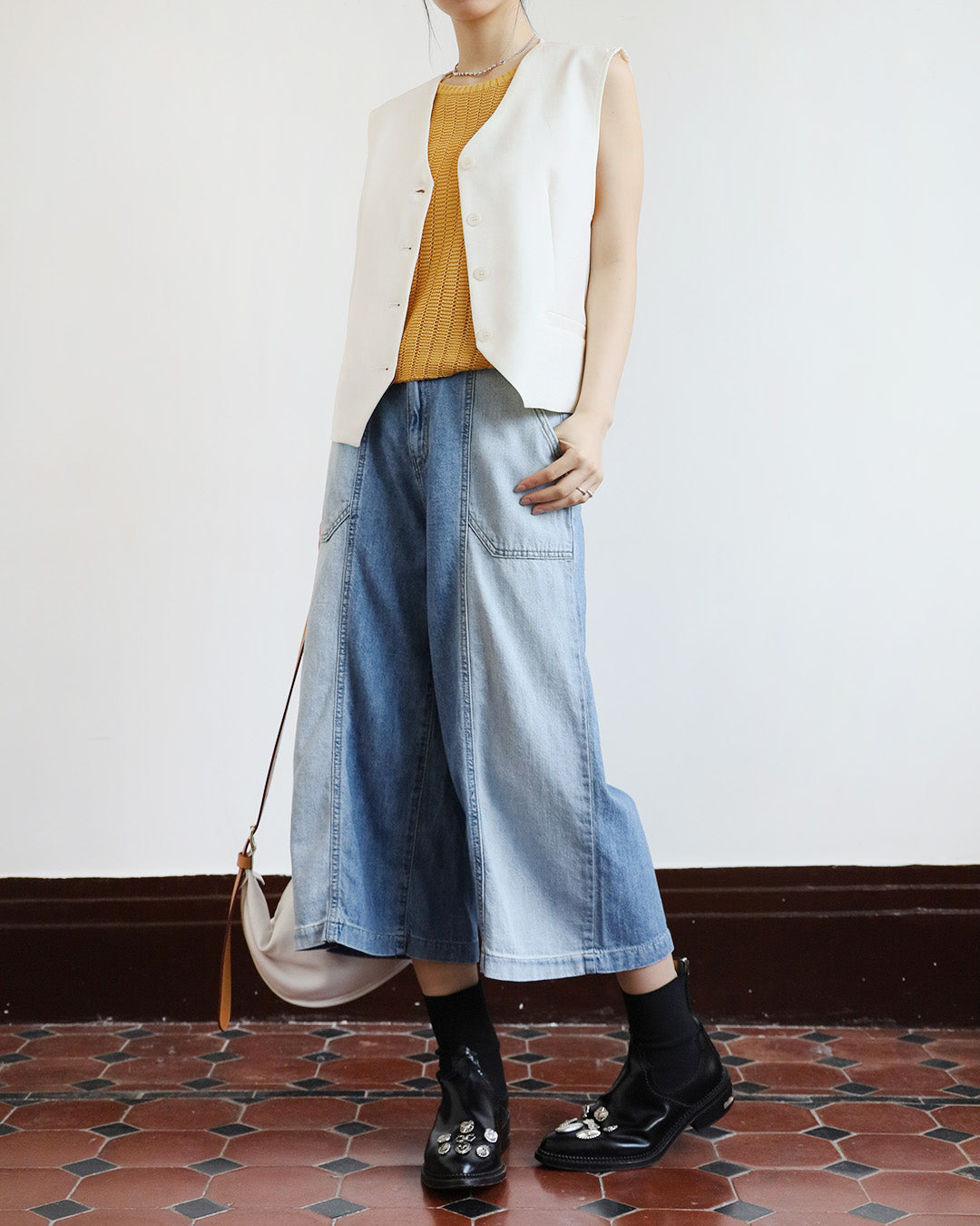 2-Tone Cropped Jeans (Size S - XL)