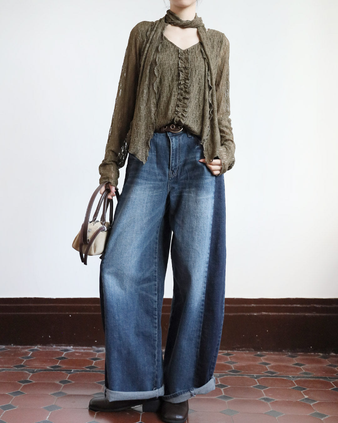 Ruffle Trim Lace Top w/ lining (3 Colors)