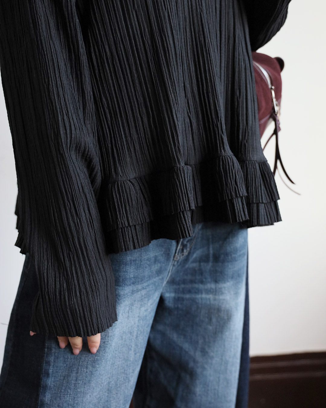 Ruffle Hem Pleated Top (2 Colors)