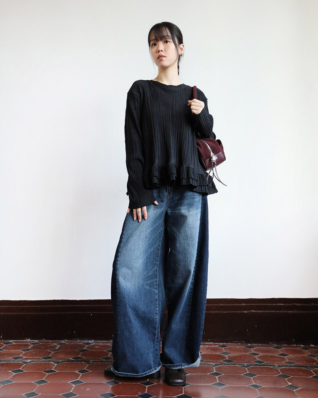 Ruffle Hem Pleated Top (2 Colors)