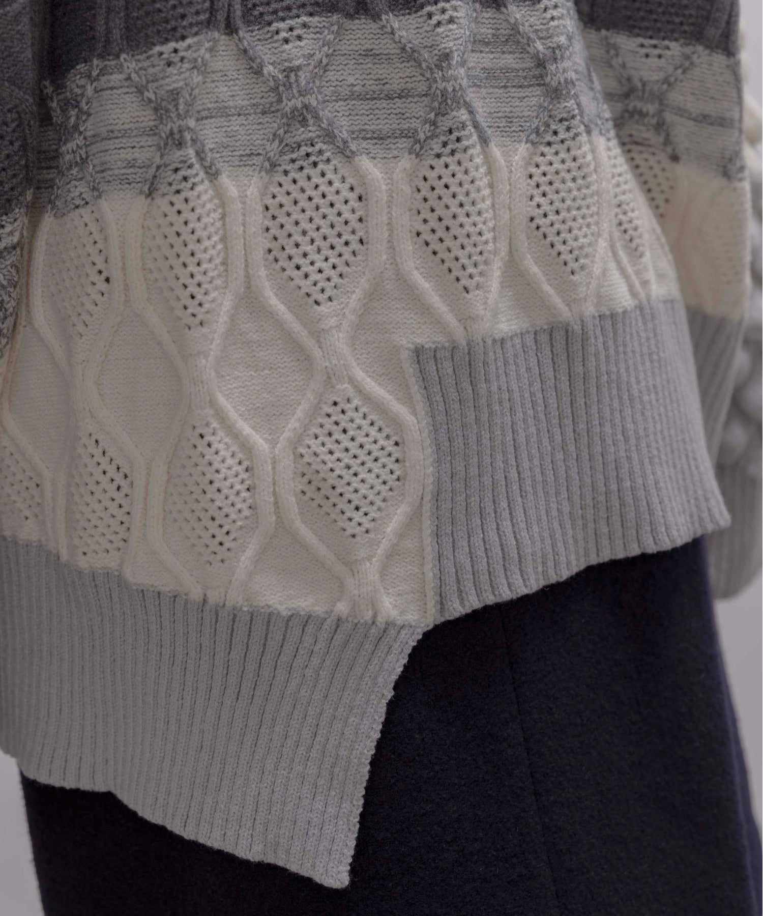 Cable Knit Zip Up Cardigan (2 color)