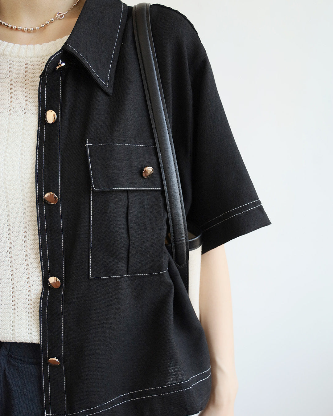 Contrast Stitch Pockets Shirt ( 2 Colors)