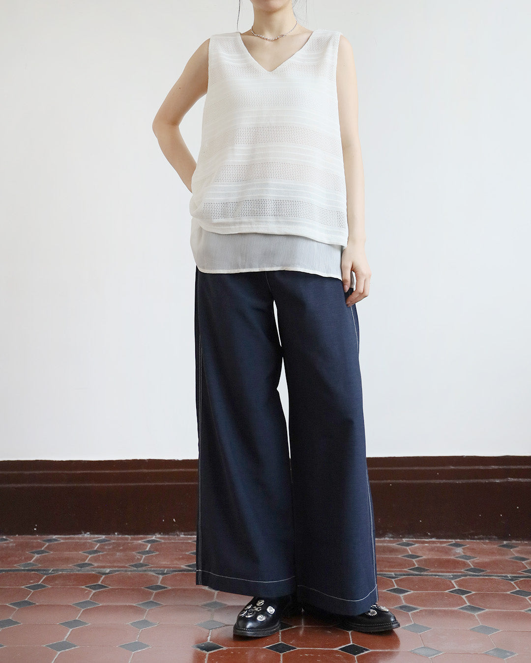 Contrast Stitch Front Pockets Pants (Size S-L)