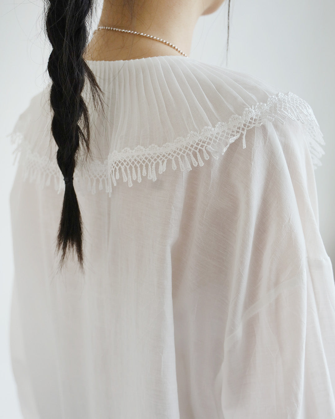 Mesh Pleated Collar Shirt