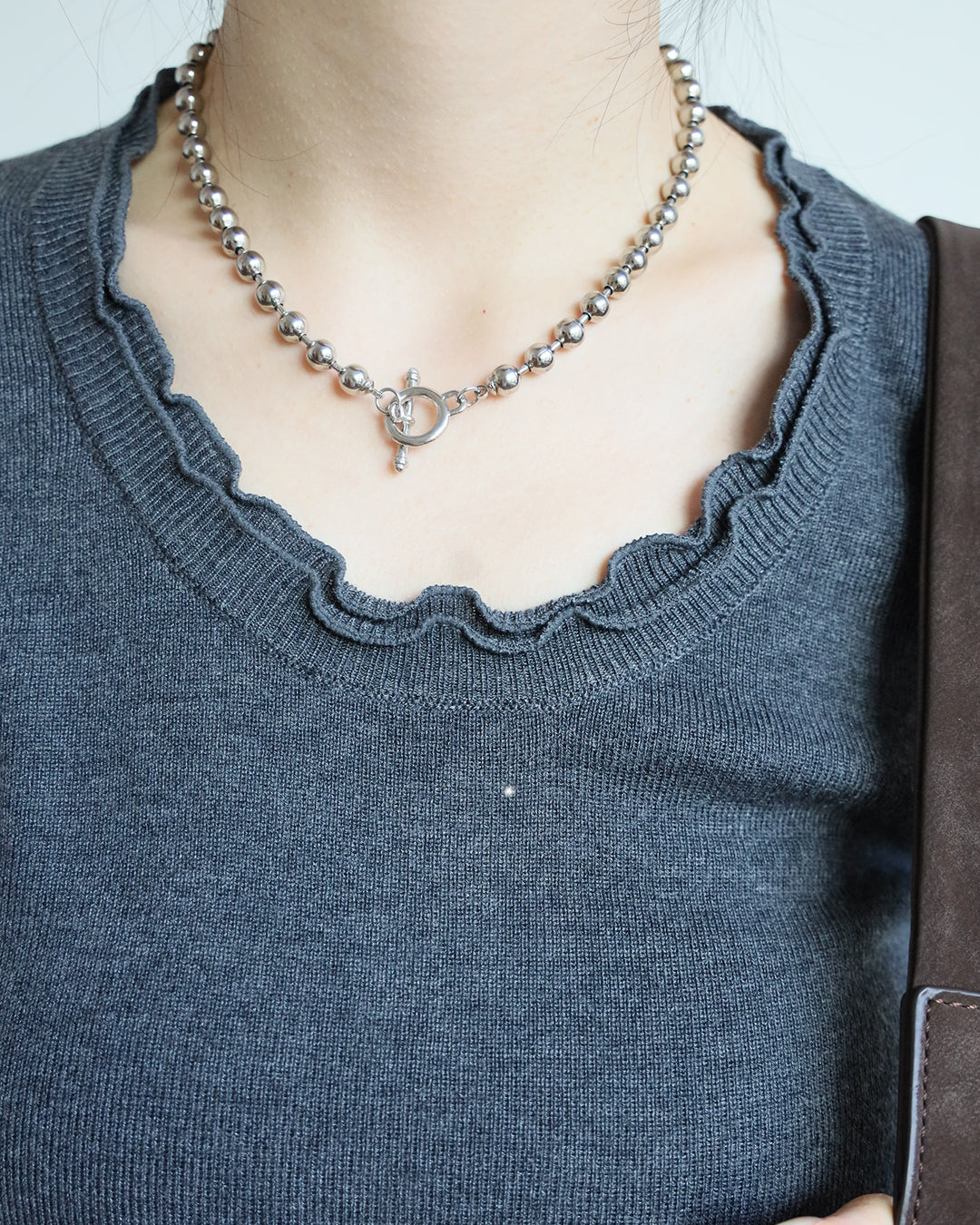 Ruffle Trimmed Top (6 color)