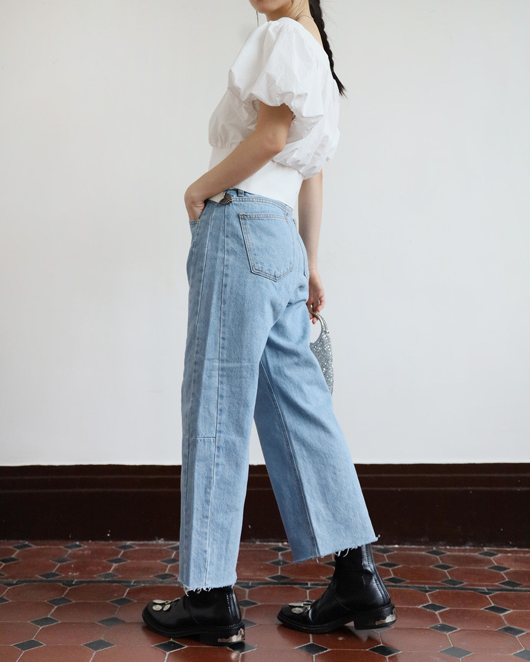 Cropped Barrel  Jeans (2 Colors | Size S - L)