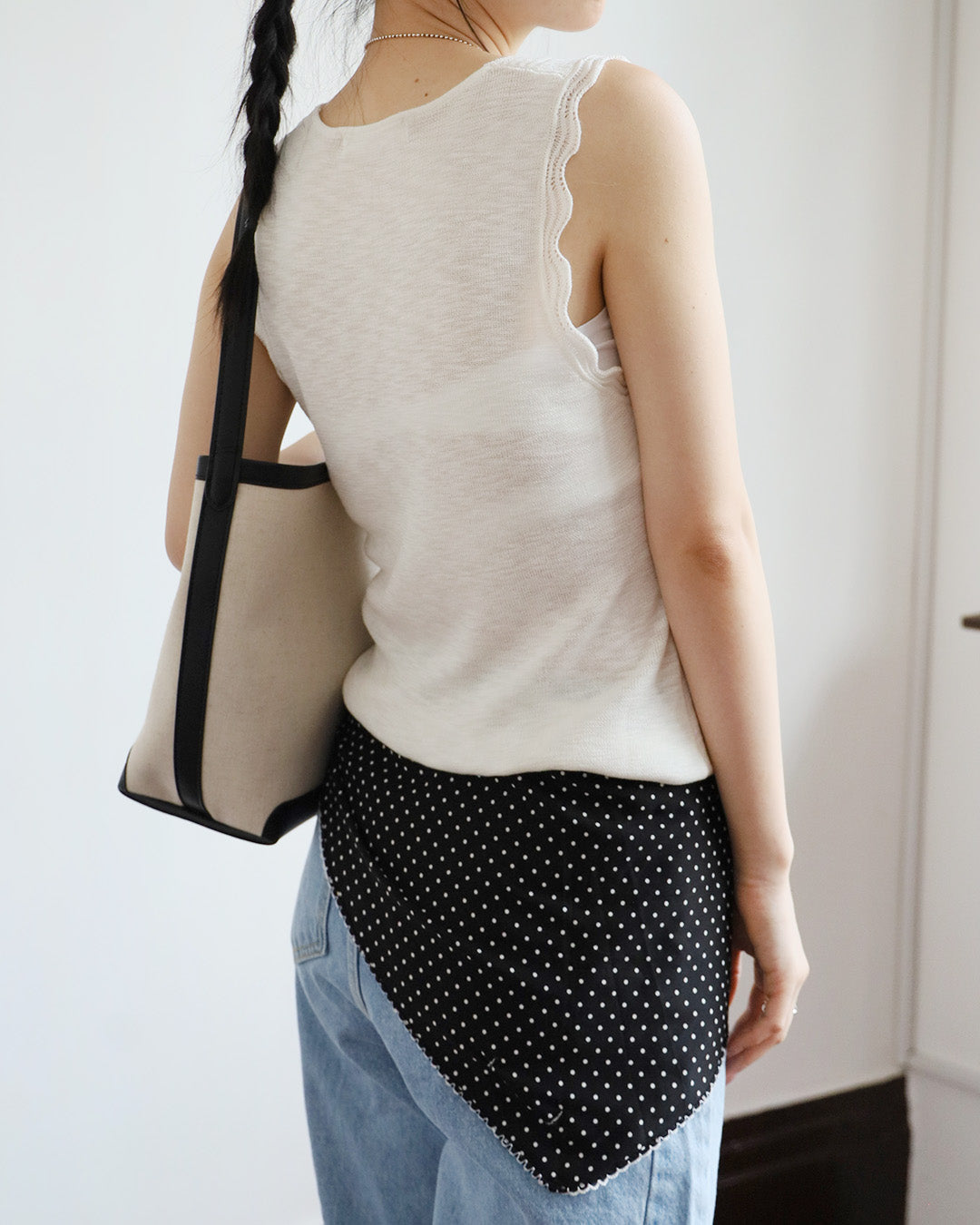 Wavy Trim Vest