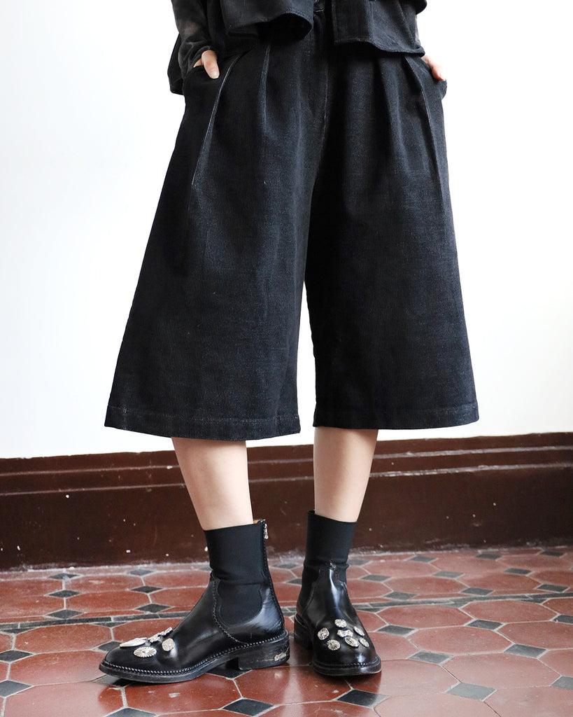 Corduroy Cropped Pants (2 color)