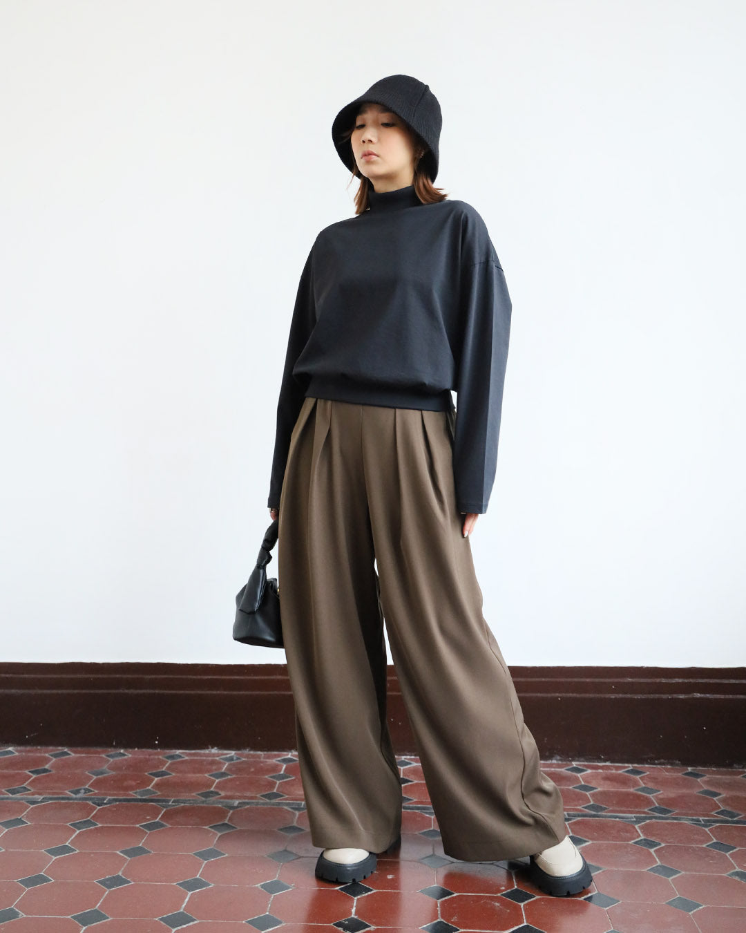 Pleated Wide Leg Pants (4 color)