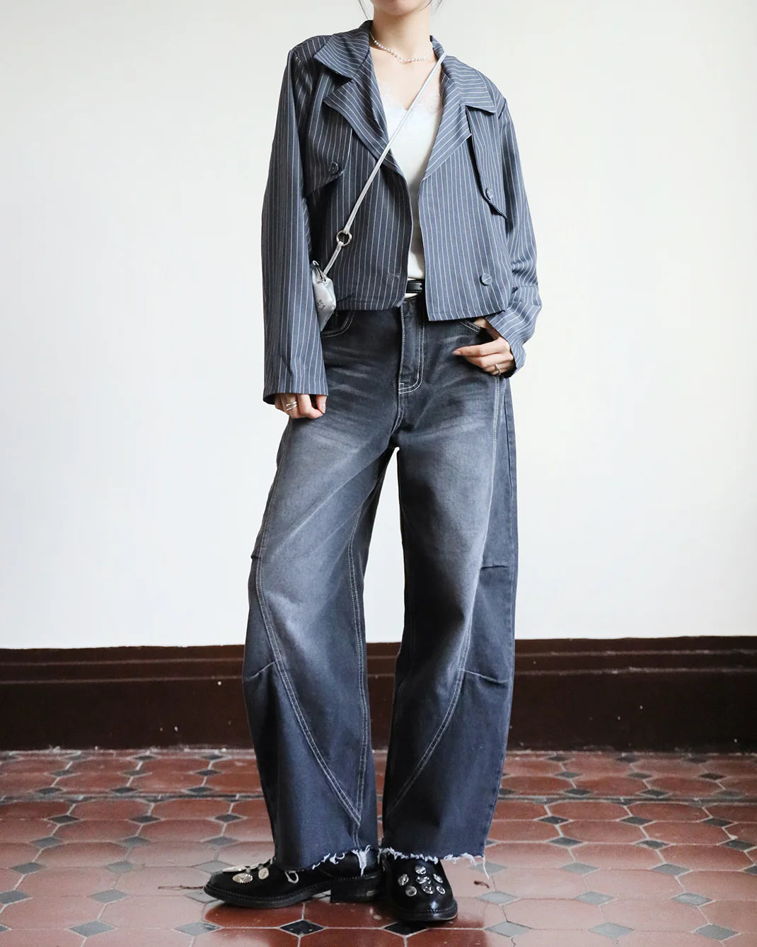 Structured Barrel Jeans (Size S-XL)